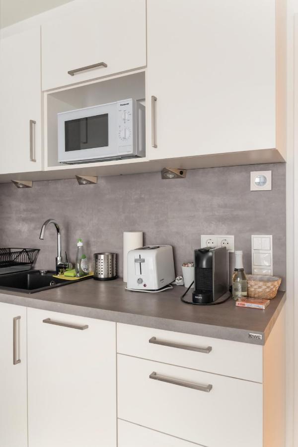 Quiet And Cozy Apartment Next To Mariahilfer Strasse And Naschmarkt With Ac, Minimum 30 Nights 维也纳 外观 照片