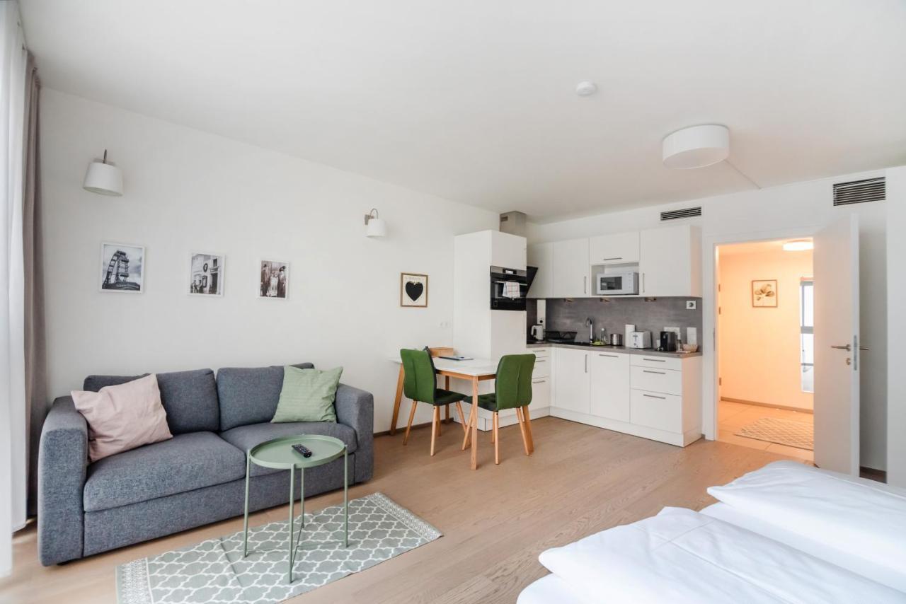 Quiet And Cozy Apartment Next To Mariahilfer Strasse And Naschmarkt With Ac, Minimum 30 Nights 维也纳 外观 照片
