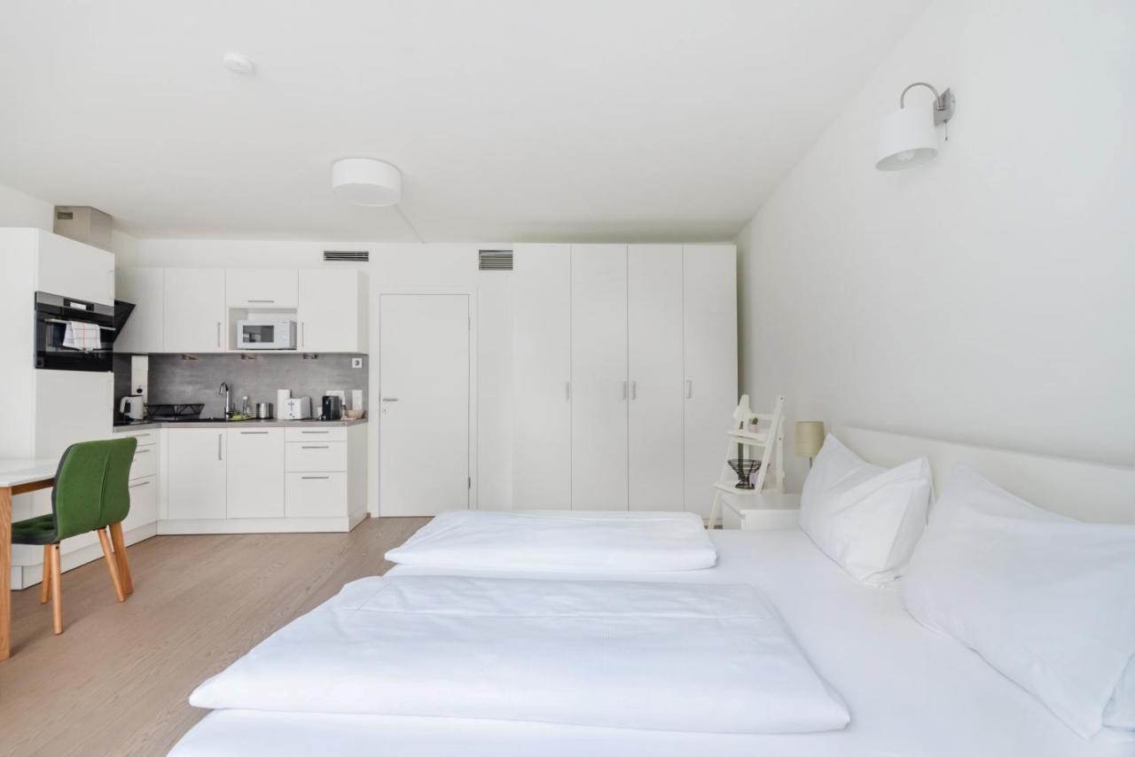 Quiet And Cozy Apartment Next To Mariahilfer Strasse And Naschmarkt With Ac, Minimum 30 Nights 维也纳 外观 照片