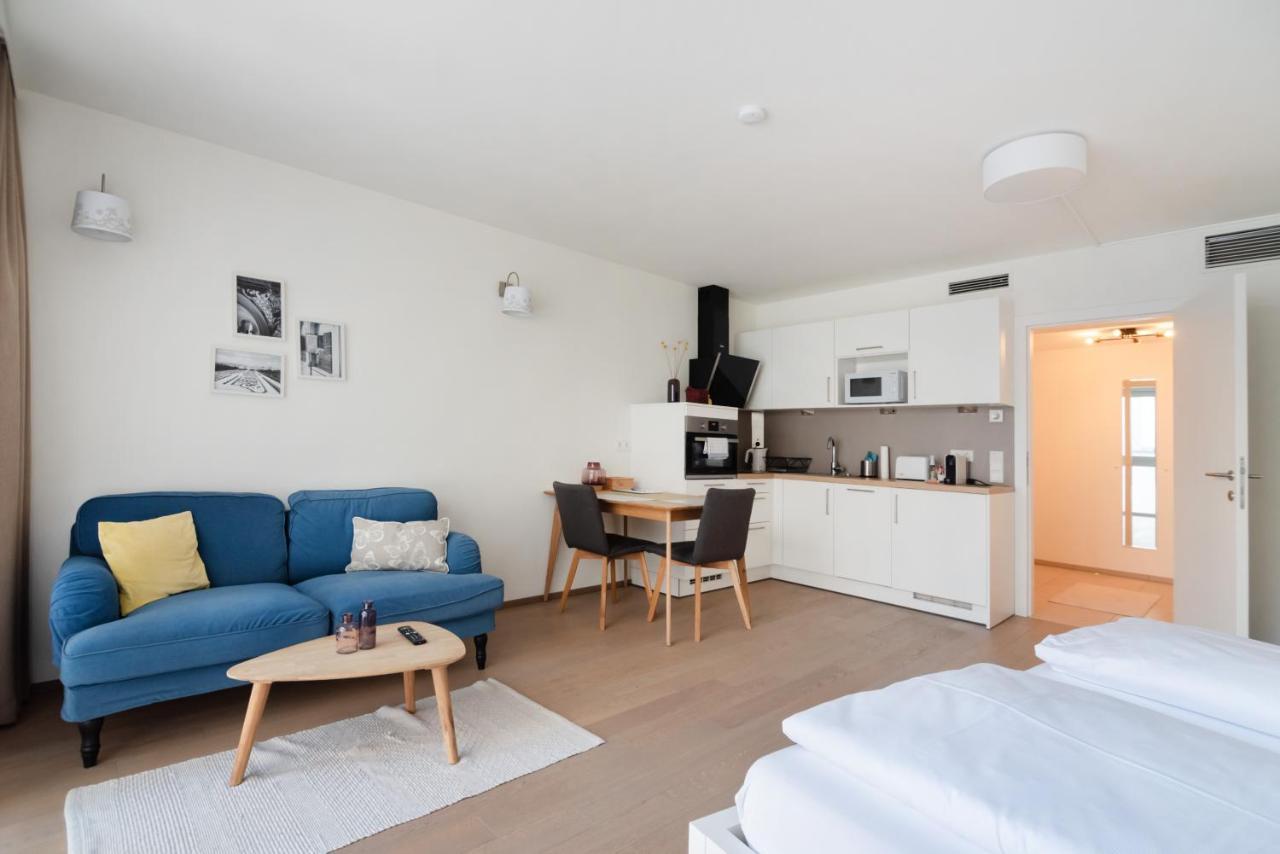 Quiet And Cozy Apartment Next To Mariahilfer Strasse And Naschmarkt With Ac, Minimum 30 Nights 维也纳 外观 照片